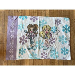 Bratz Cloe Sasha Yasmin Sasha Standard Pillowcase 2005 Vintage